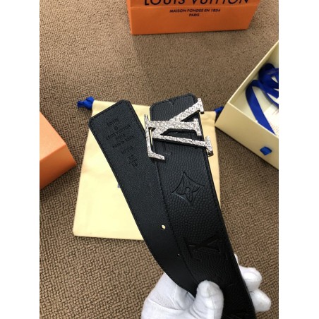 Cinturón de Lujo Exclusivo - Modelo 756