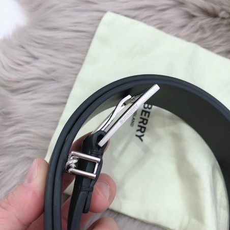 Cinturón Burberry Exclusivo - Modelo 811