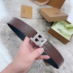 Cinturón Burberry Exclusivo - Modelo 833