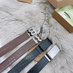 Cinturón Burberry Exclusivo - Modelo 833