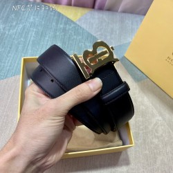 Cinturón Burberry Exclusivo - Modelo 1038