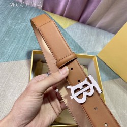 Cinturón Burberry Exclusivo - Modelo 1040