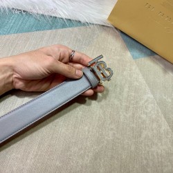 Cinturón Burberry Exclusivo - Modelo 1132