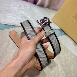 Cinturón Burberry Exclusivo - Modelo 1144