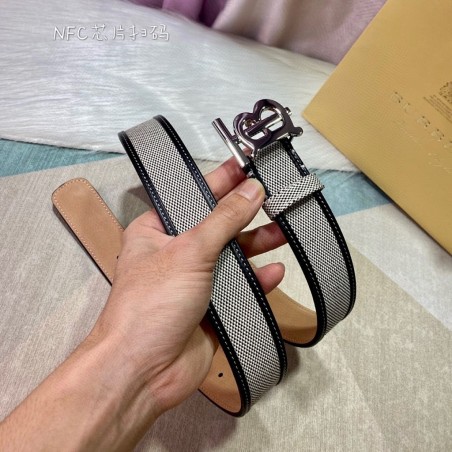 Cinturón Burberry Exclusivo - Modelo 1144