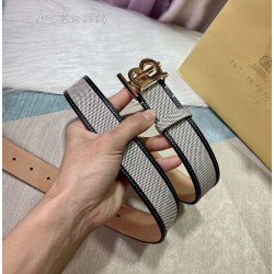 Cinturón Burberry Exclusivo - Modelo 1145