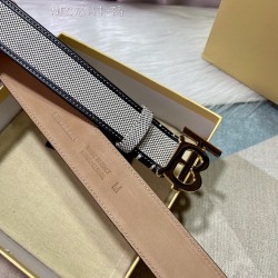 Cinturón Burberry Exclusivo - Modelo 1145