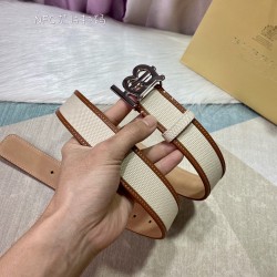 Cinturón Burberry Exclusivo - Modelo 1147