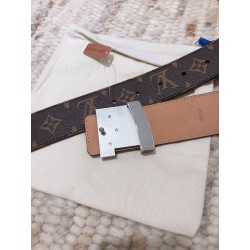 Cinturón de Lujo Exclusivo - Modelo 1320