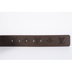 Cinturón de Lujo Exclusivo - Modelo 2824